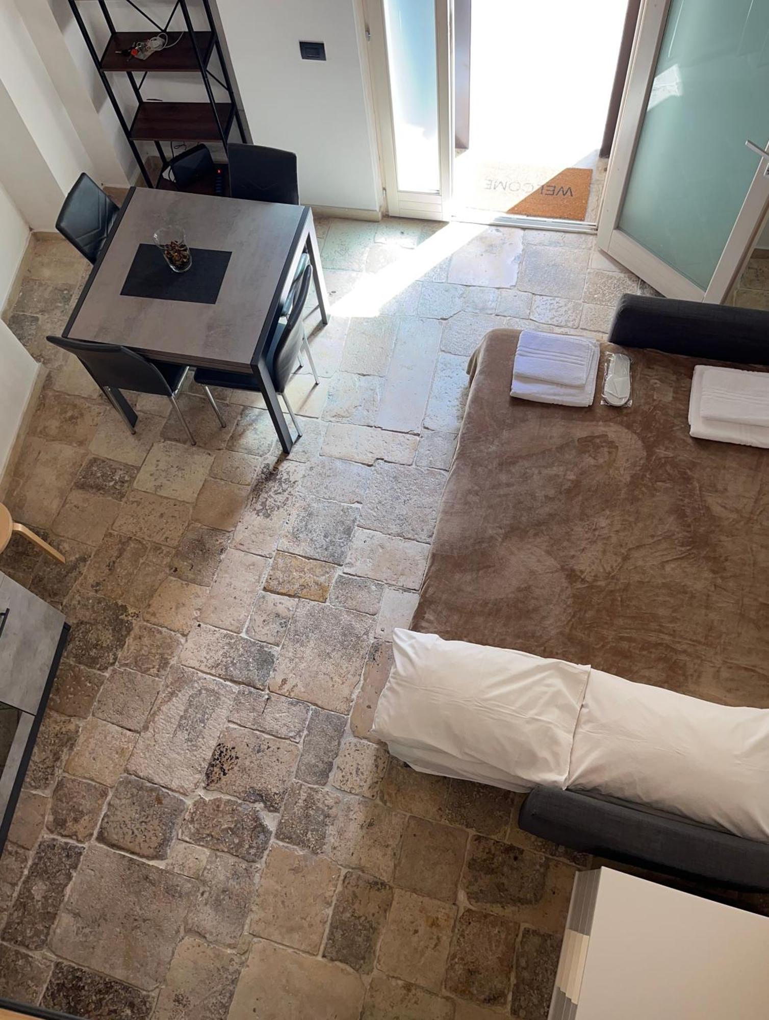Ground Stone Appartement Bari Buitenkant foto