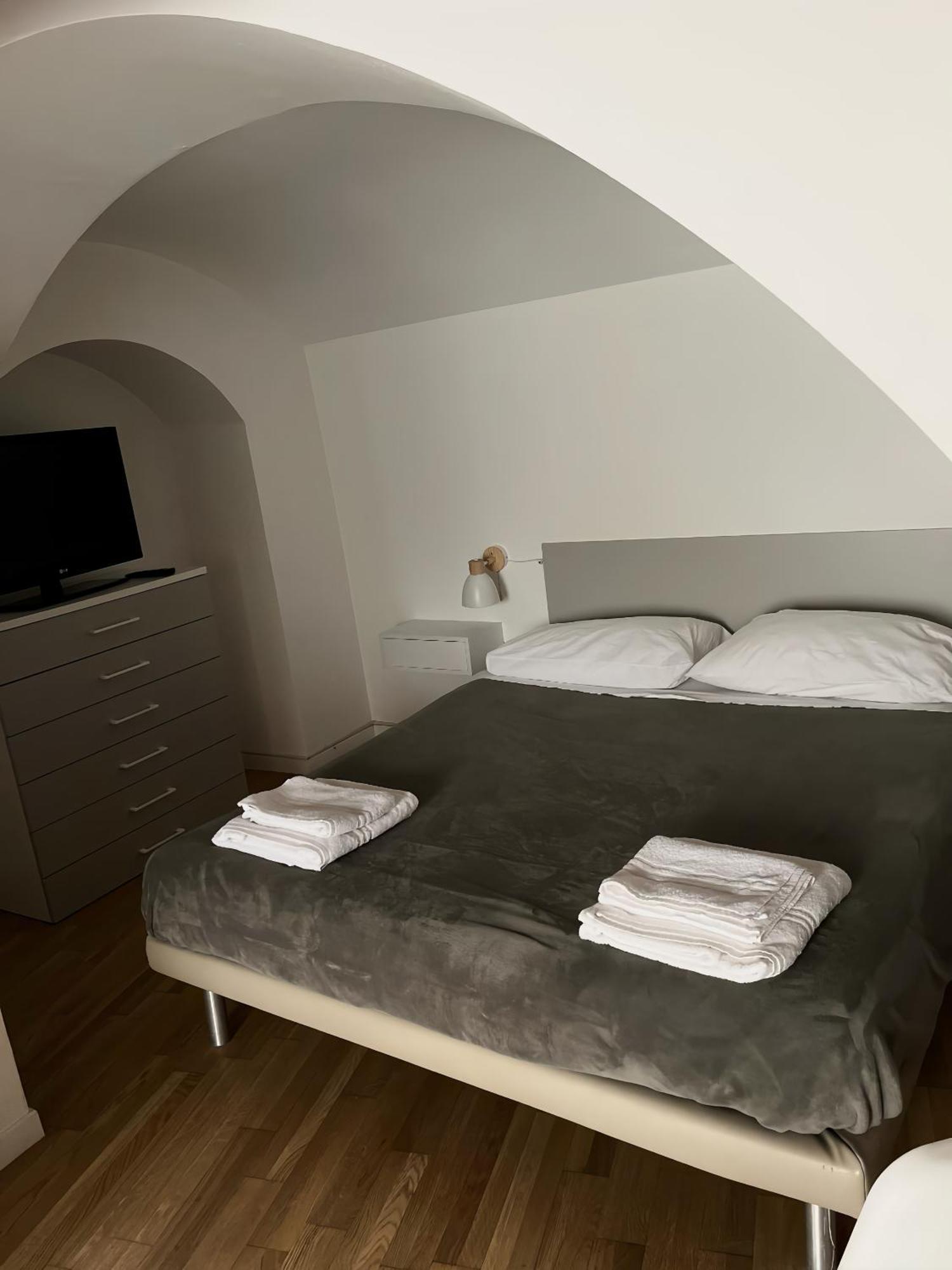 Ground Stone Appartement Bari Buitenkant foto
